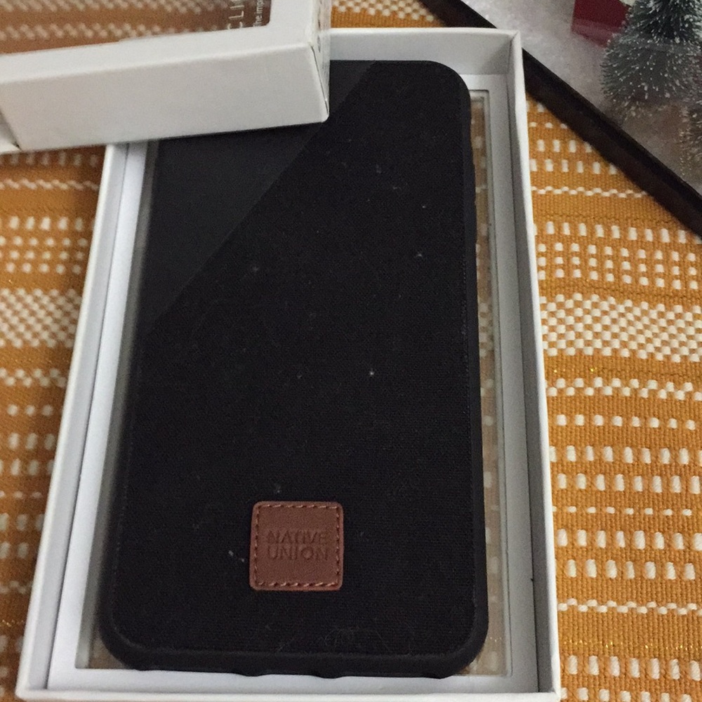 iPhone 7 Plus Case *** - Picture 3 of 6